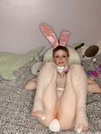 aaliyah may Photos