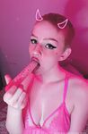 aaliyah may Photos