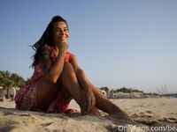 beabeatrice Photos