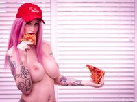 elizabethrabbit Photos