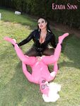 ezada Photos