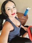 ezada Photos