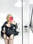 gillellisyoung Photos