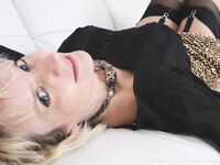 gillellisyoung Photos