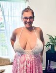 twopeacockprod Photos