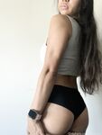 ubedientgirl Photos