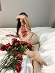 ubedientgirl Photos