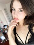 violette Photos