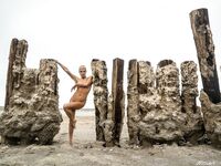 lauradesireevip Photos