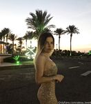 lovemeela Photos