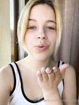 lovemeela Photos