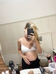 lovemeela Photos