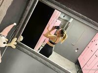 lovemeela Photos