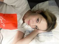 lovemeela Photos