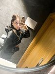 lovemeela Photos
