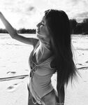 lovemeela Photos