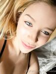 lovemeela Photos