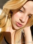 lovemeela Photos