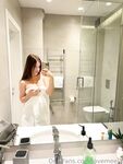 lovemeela Photos