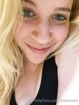 lovemeela Photos