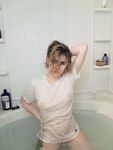 adalindgrayxo Photos