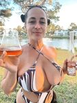 hoppyfloppy Photos