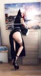 hot-wet-lilly Photos