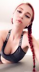 hot-wet-lilly Photos