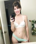 mrsbellecakes Photos