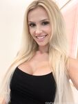 shantalmonique Photos