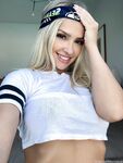 shantalmonique Photos