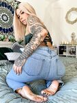 sweetfeetsy Photos