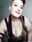 elaiyn Photos