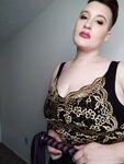elaiyn Photos