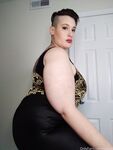 elaiyn Photos