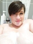 elaiyn Photos