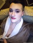 elaiyn Photos