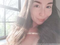 goddesszoey Photos