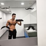 handsomebuck Photos
