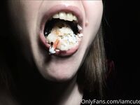 iamcutecreature Photos
