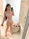 lilcanadiangirl Photos