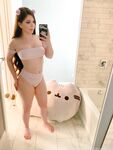 lilcanadiangirl Photos