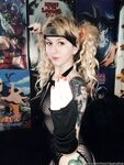 morriganalise Photos