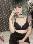 morriganalise Photos