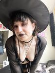 roxannerom Photos