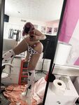 roxannerom Photos