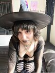 roxannerom Photos