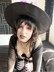 roxannerom Photos