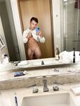 the-entertainer Photos