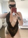 tiahlarosa Photos